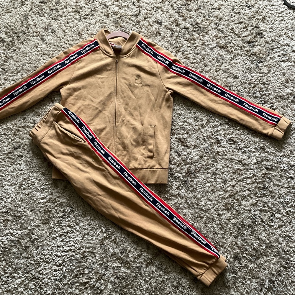 Tan Rebook Sweatsuit